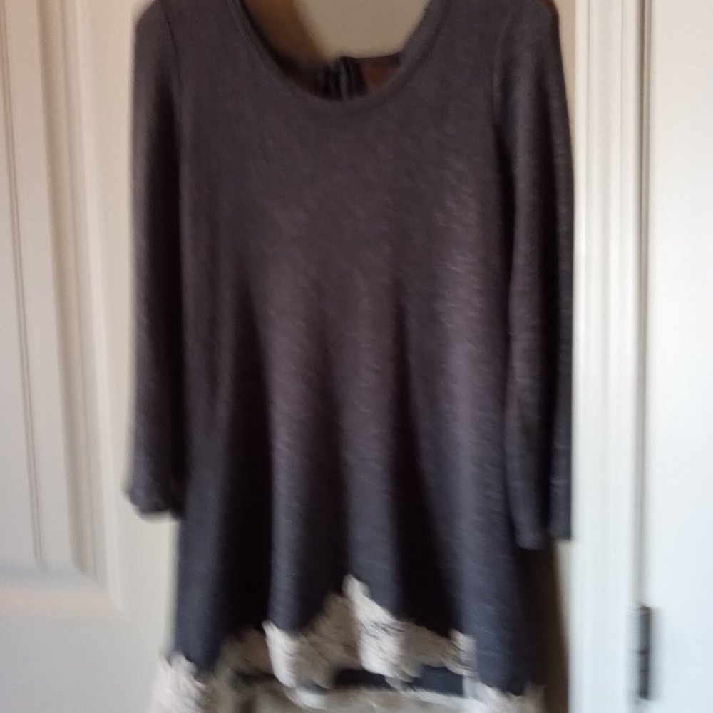 Charming Charlie Gray w/lace long top